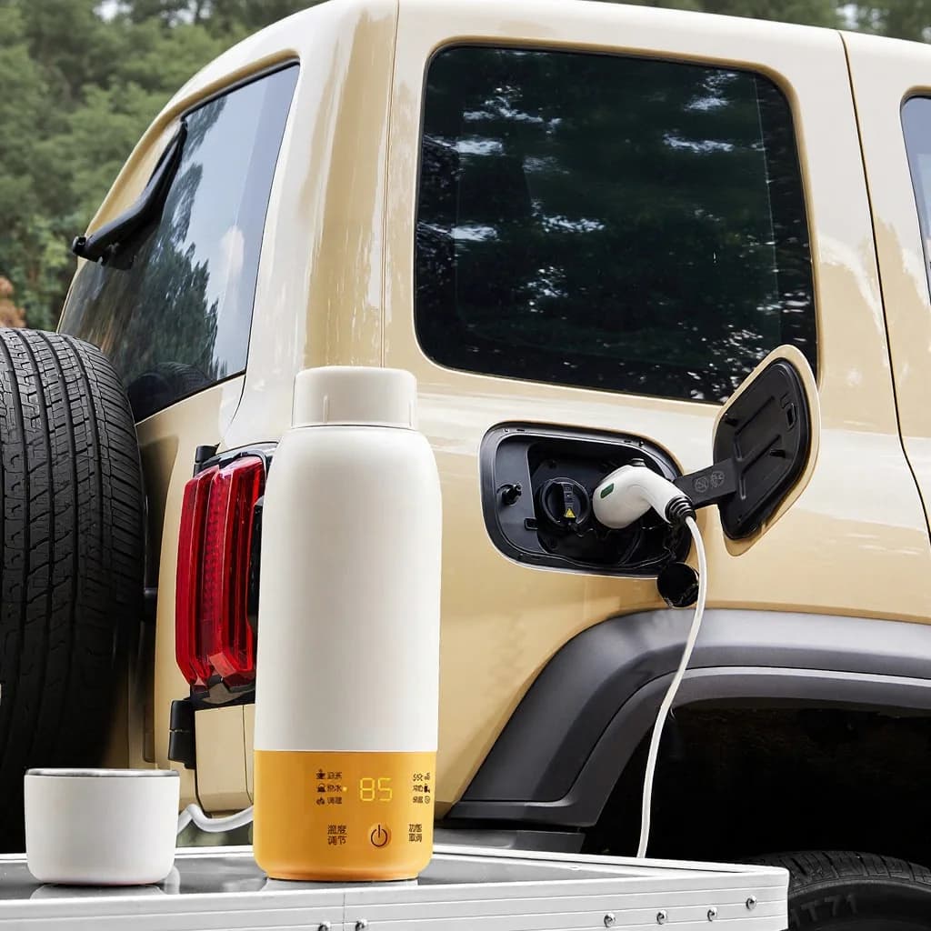 Tragbarer elektrischer Auto-Wasserheizbecher mit Temperaturregelung