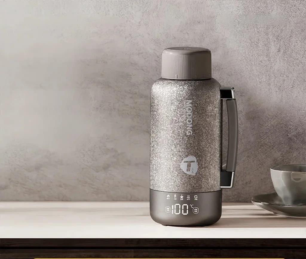 Tragbarer Titan-Elektro-Heizbecher 1L Dual-Mode Reise-Wasserkocher