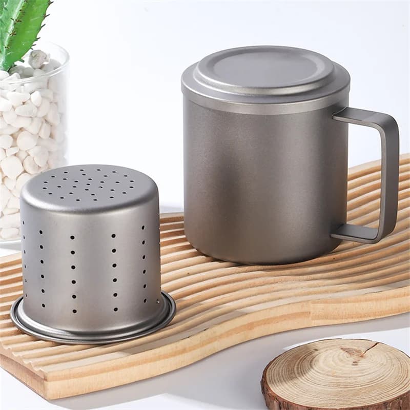 450ml Reiner Titan-Teebecher mit Teefilter