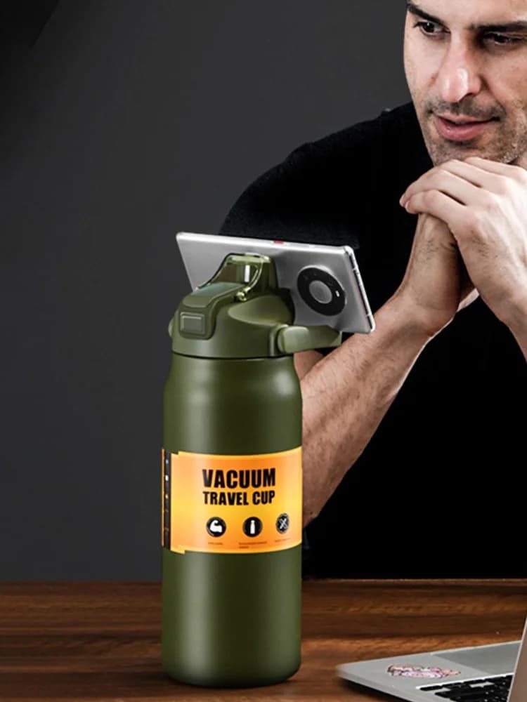 Outdoor-Thermosbecher mit Strohhalm 0.8-1.5L