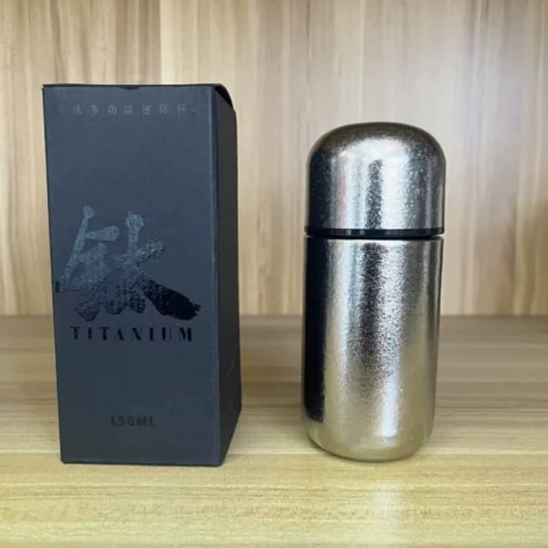 150ml Reine Titan-Taschenflasche