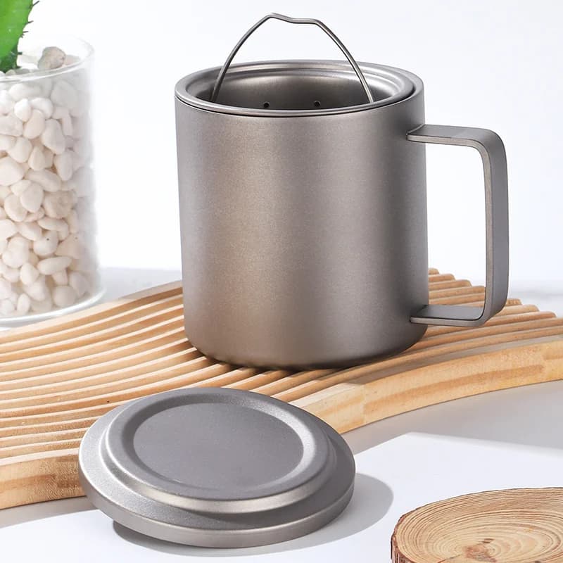 450ml Reiner Titan-Teebecher mit Teefilter